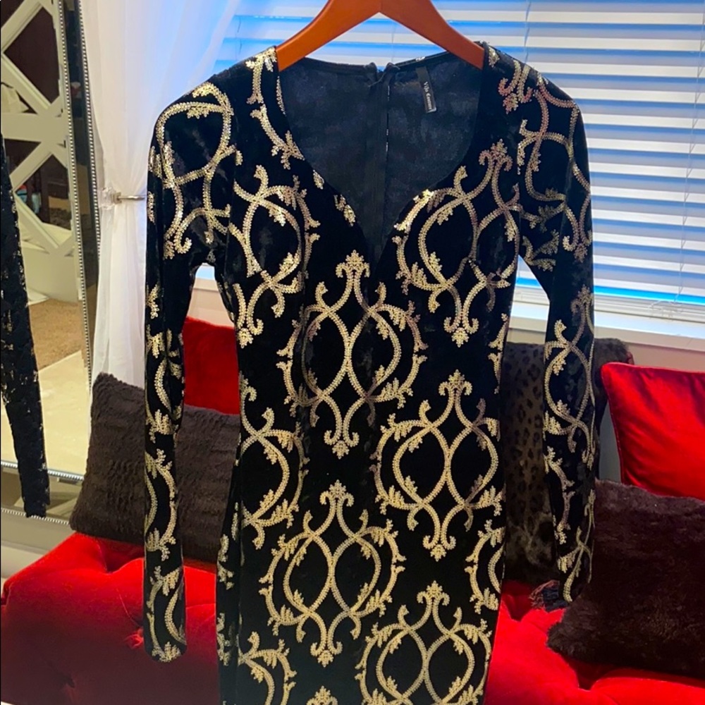 Black and gold Vijo couture fitted dress